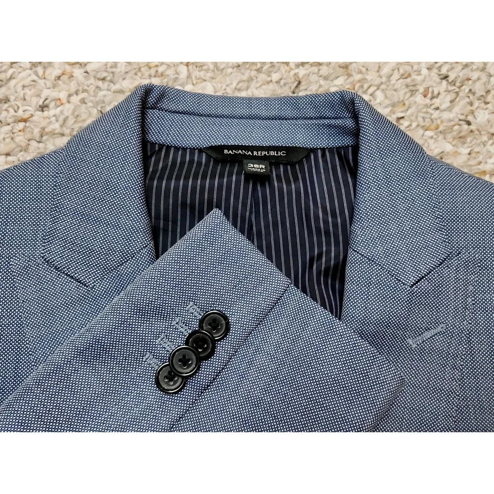 Banana Republic Standard Fit Marzotto Super 110s Italian Wool Blue Jacket 38R